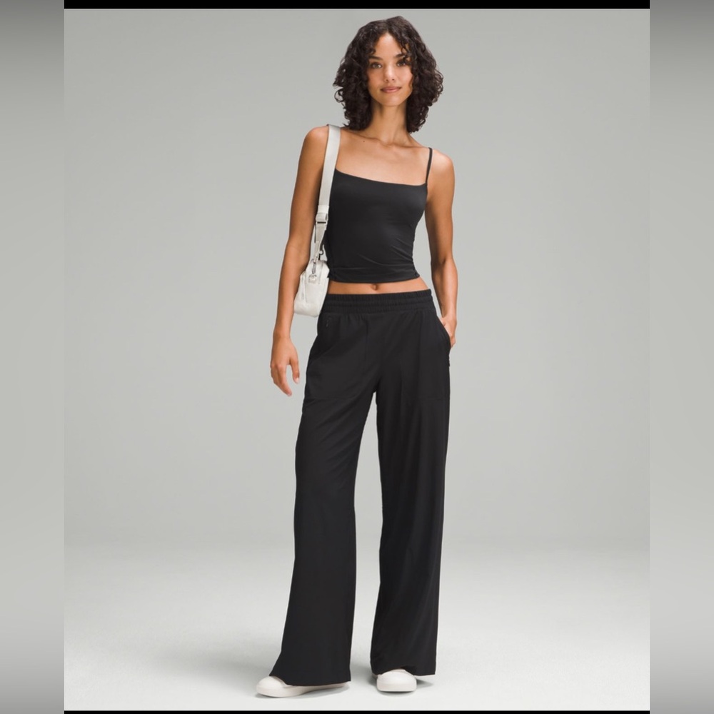 Lululemon Swift Mid-Rise Wide-Leg Pant